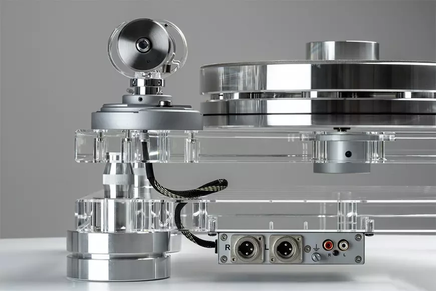   Musical Fidelity M8xTT vinyl record player