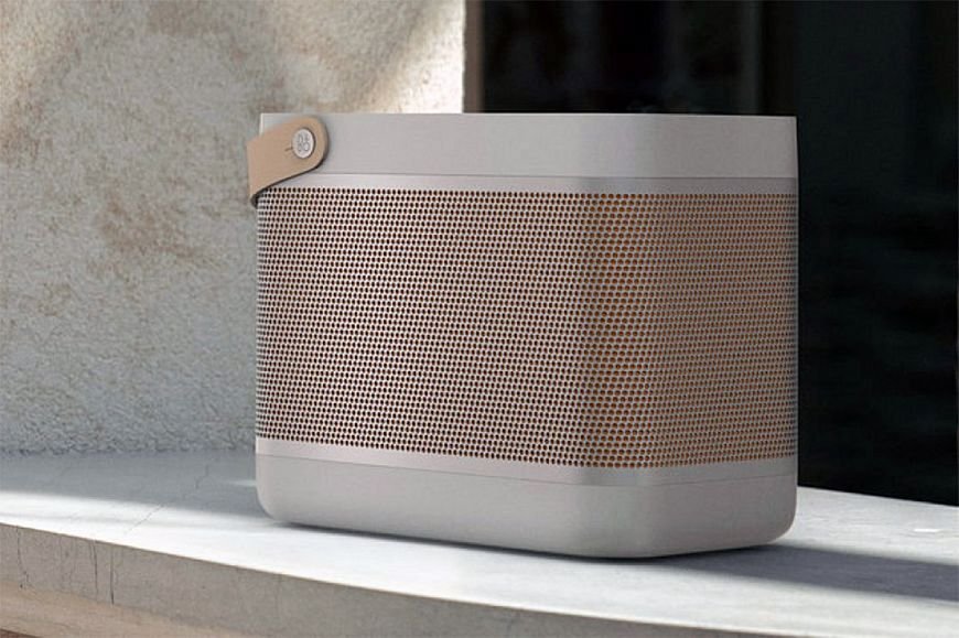 2. Bang & Olufsen Beolit ​​20