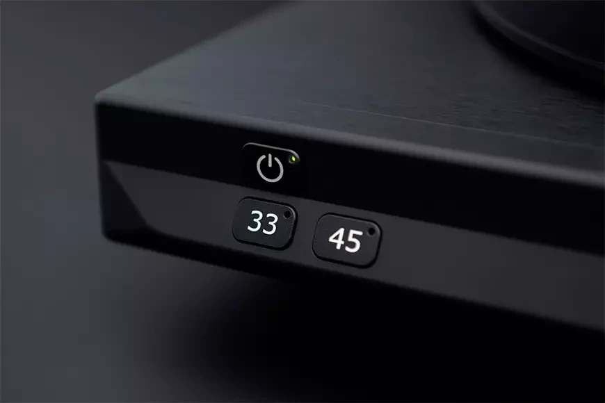   Cyrus Audio TTP vinyl record player