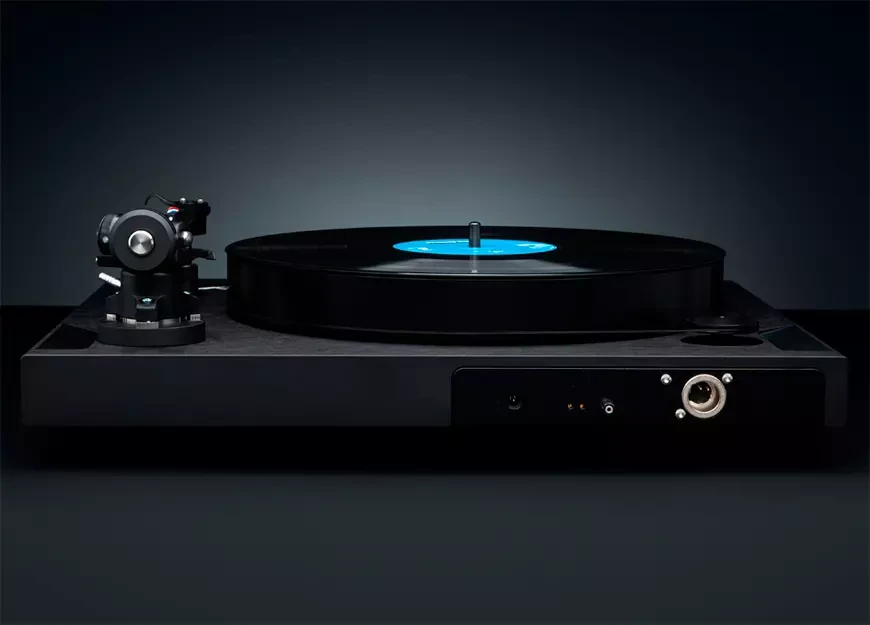   Cyrus Audio TTP vinyl record player