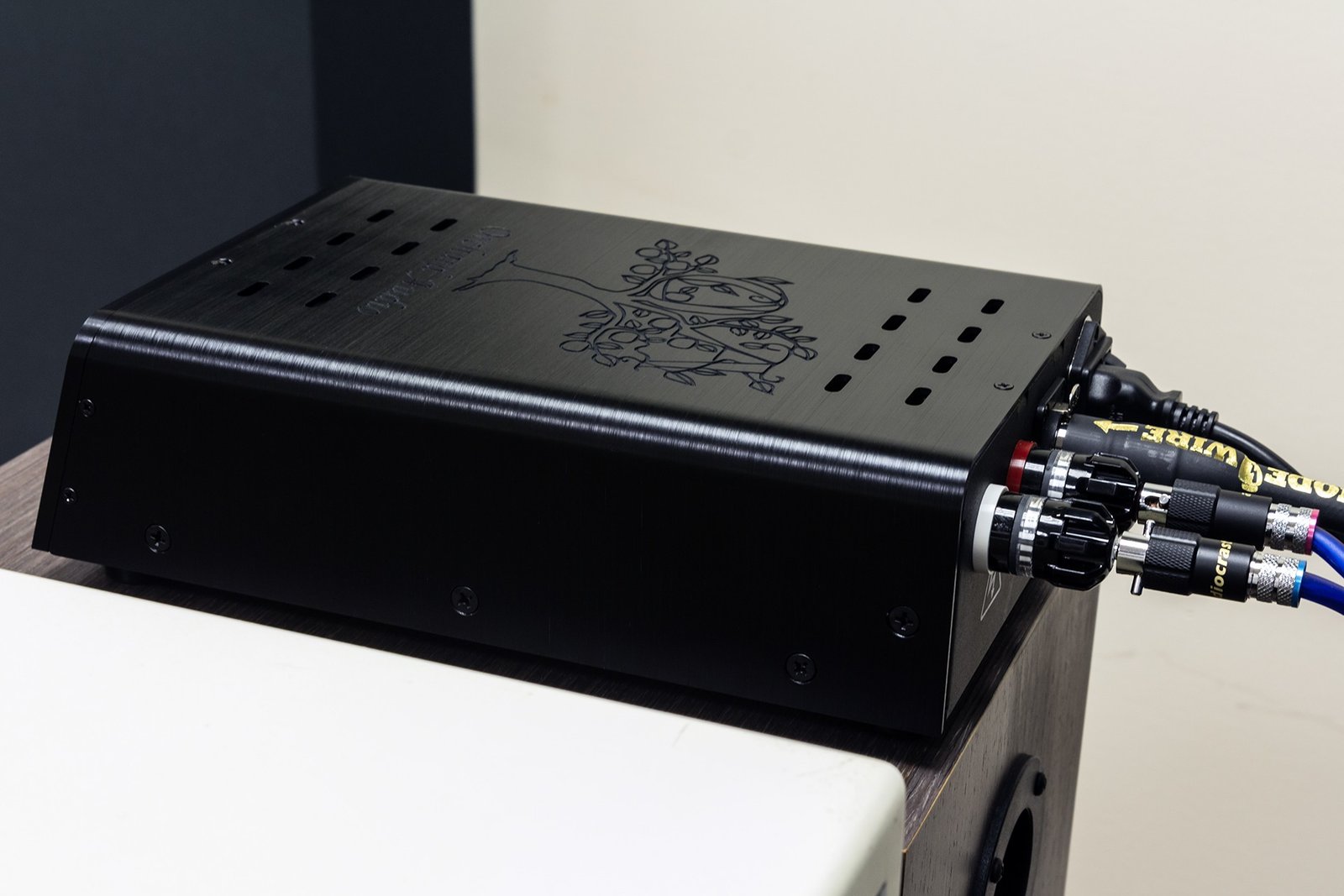 Starkrimson Mono Premium