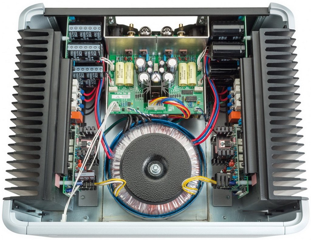 PS Audio BHK Signature 250 5.jpg