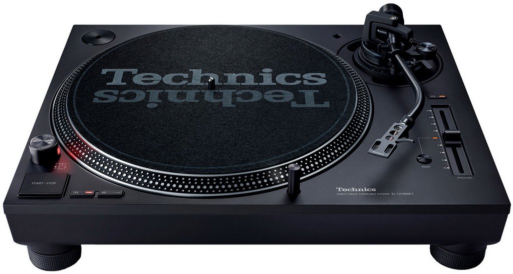 Technics-SL-1210-MK7-2OHu5nrEDA7iyeBqAyb0Z4eTyU4.jpg