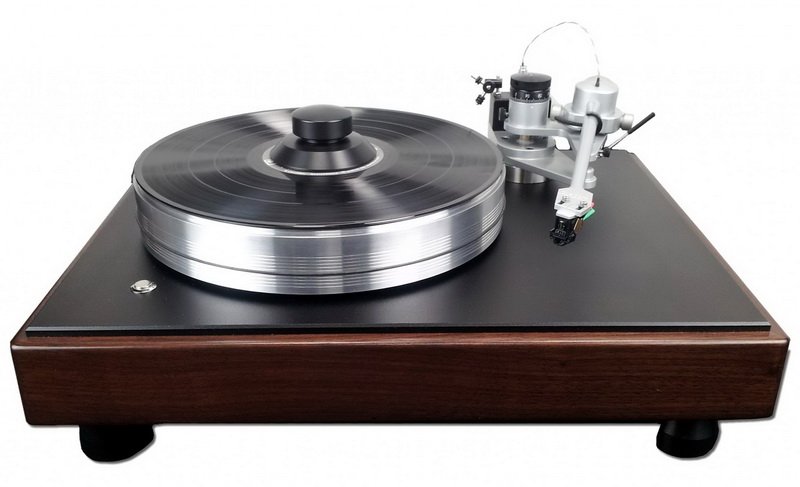 NGO VPI Classic “30th Anniversary”.jpg