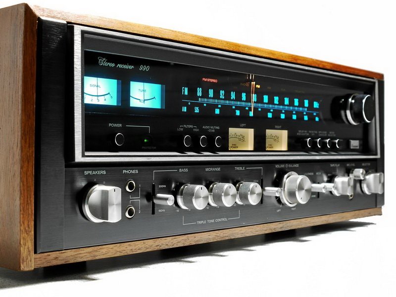 sansui 990 1975.jpg