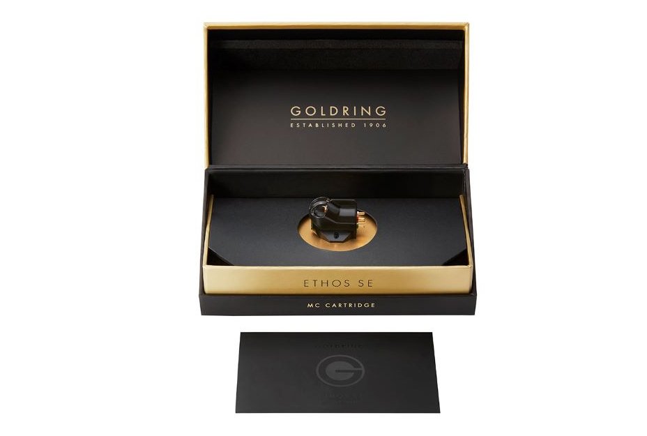 Gold ring Ethos SE 02