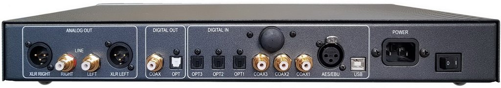 DAC200 SIGNATURE 2.jpg