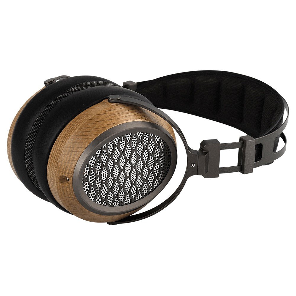 This Sivga P2 PRO diaphragm was created using UV light lithography techniques, a process by which the industry manufactures 28 nm scale semiconductors.