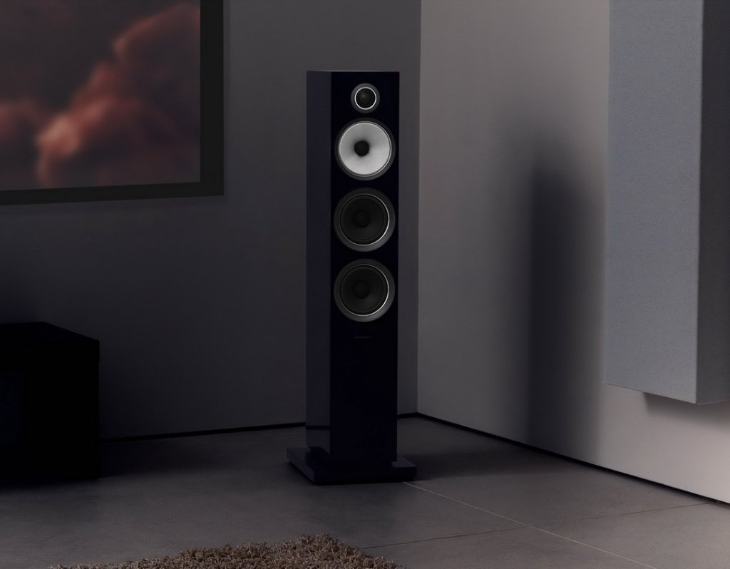 Bowers & Wilkins 704 S2 2.jpg