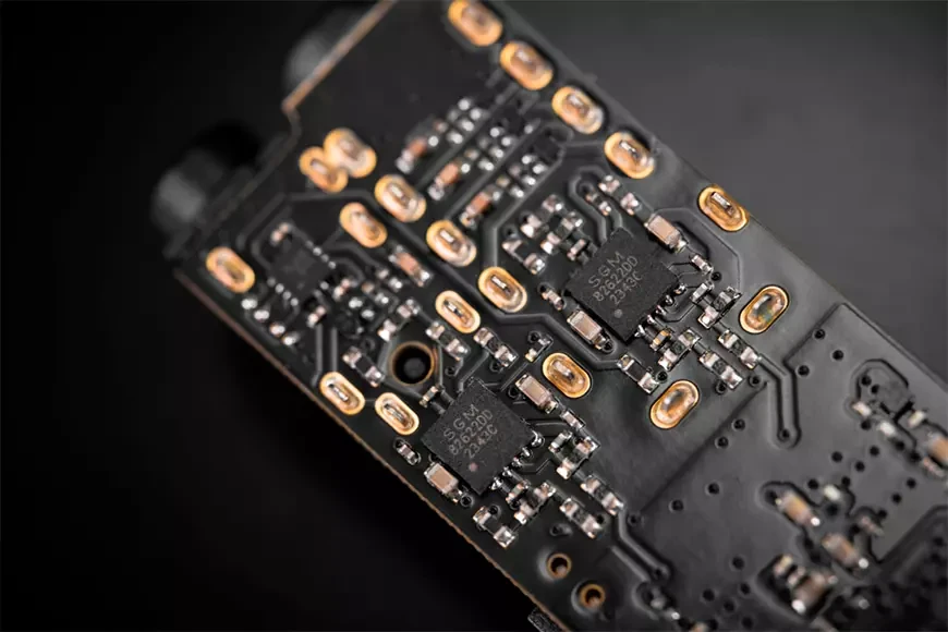 Portable DAC with Headphone Amplifier DUNU DTC-800