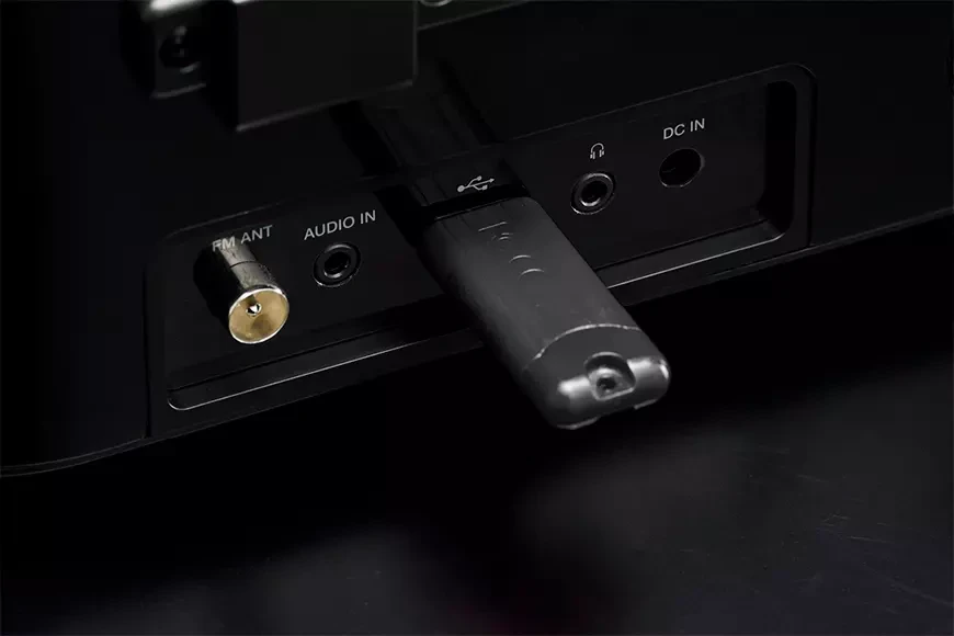   Audio system with CD player ORION SMS4BT