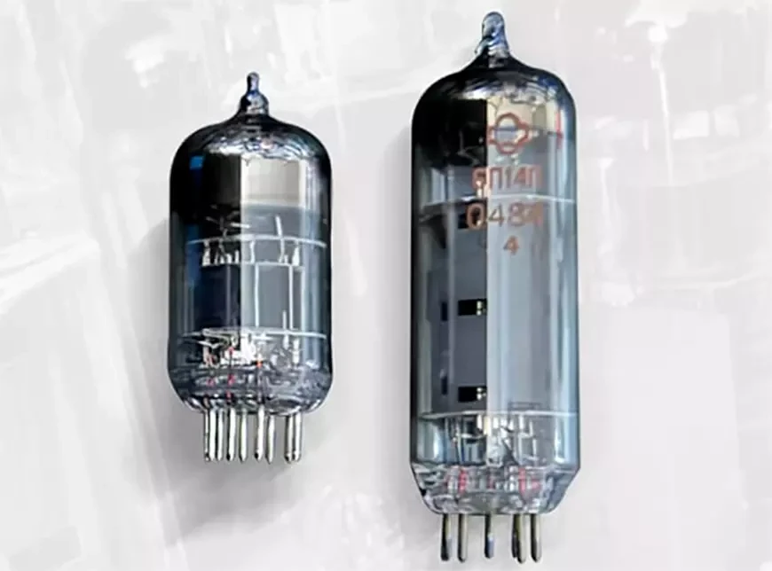 Tube headphone amplifier HIFIMAN Goldenwave GA-10