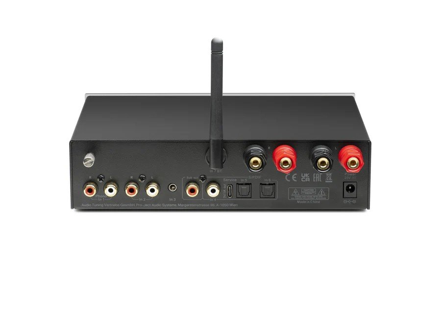 Pro-Ject Stereo Box E rear panel