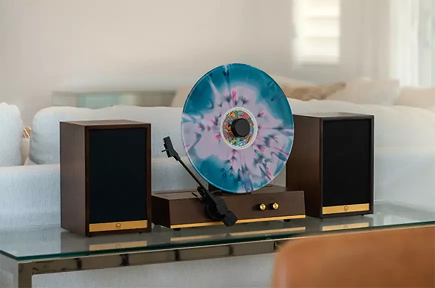 Fuse Audio GLD Vertical Turntable