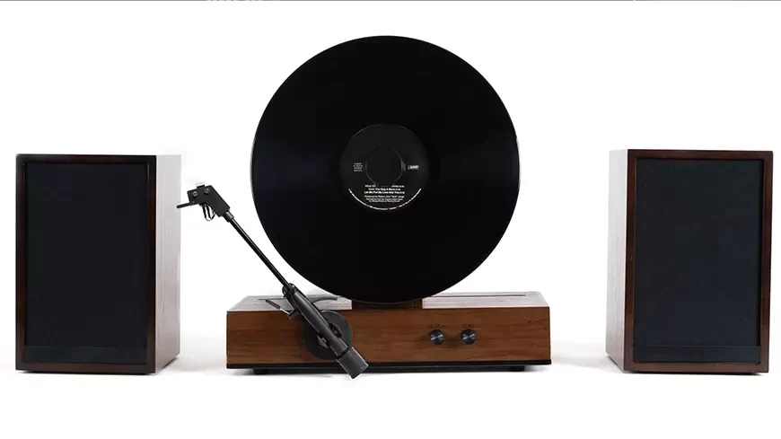 Fuse Audio GLD Vertical Turntable