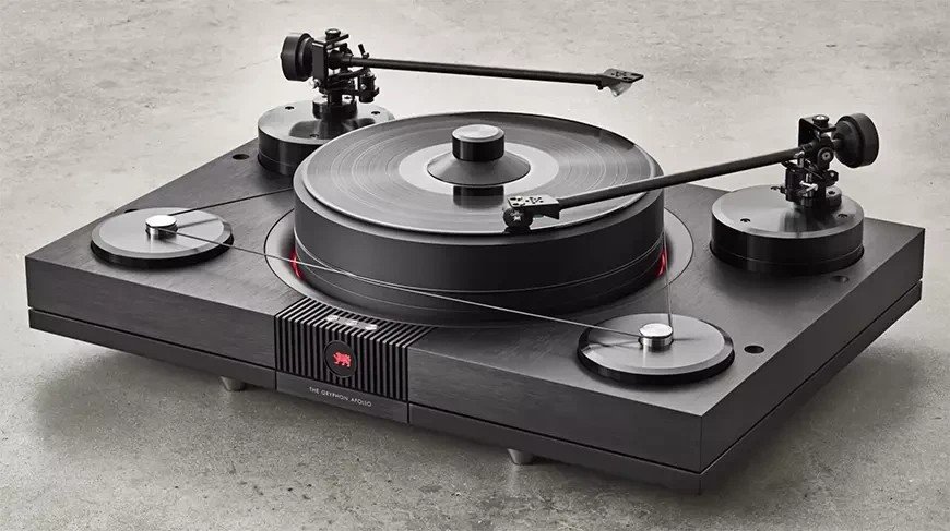 Upgraded front and rear rubber bearings are now made from a specially developed rubber compound that delivers previously unattainable levels of strength, performance and durability.