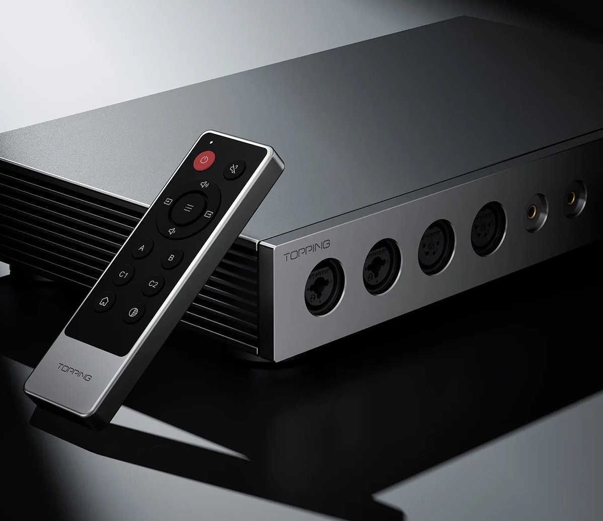 TOPPING A900