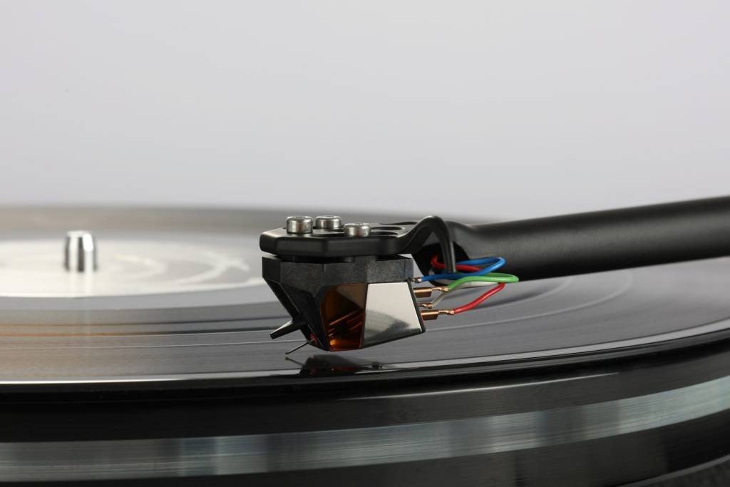 The new model is intended not only as a standalone upgrade for existing systems, but also as part of a factory-installed Rega turntable configuration. 