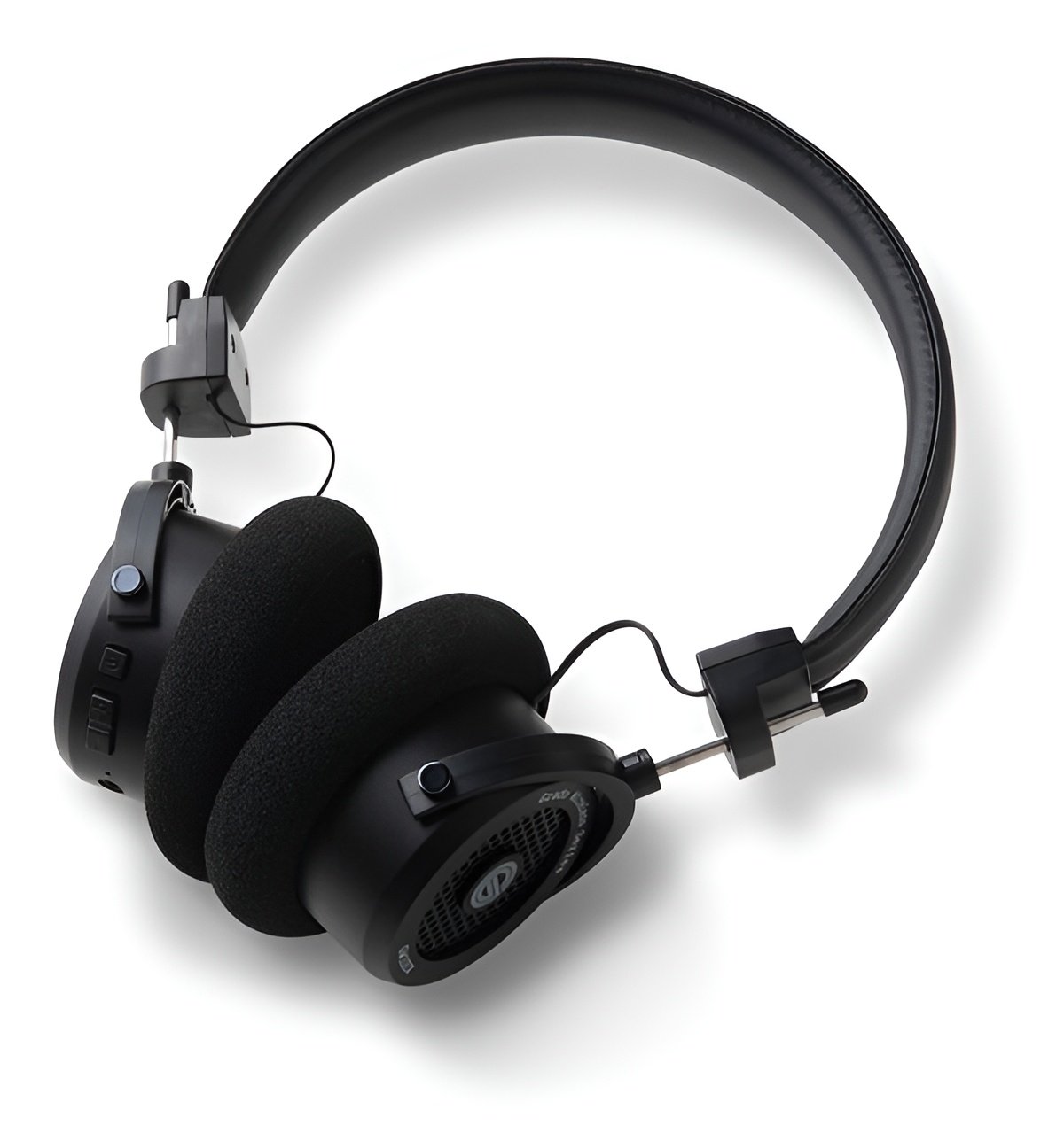 Although it's a wireless product, the basic open-back design remains unchanged.