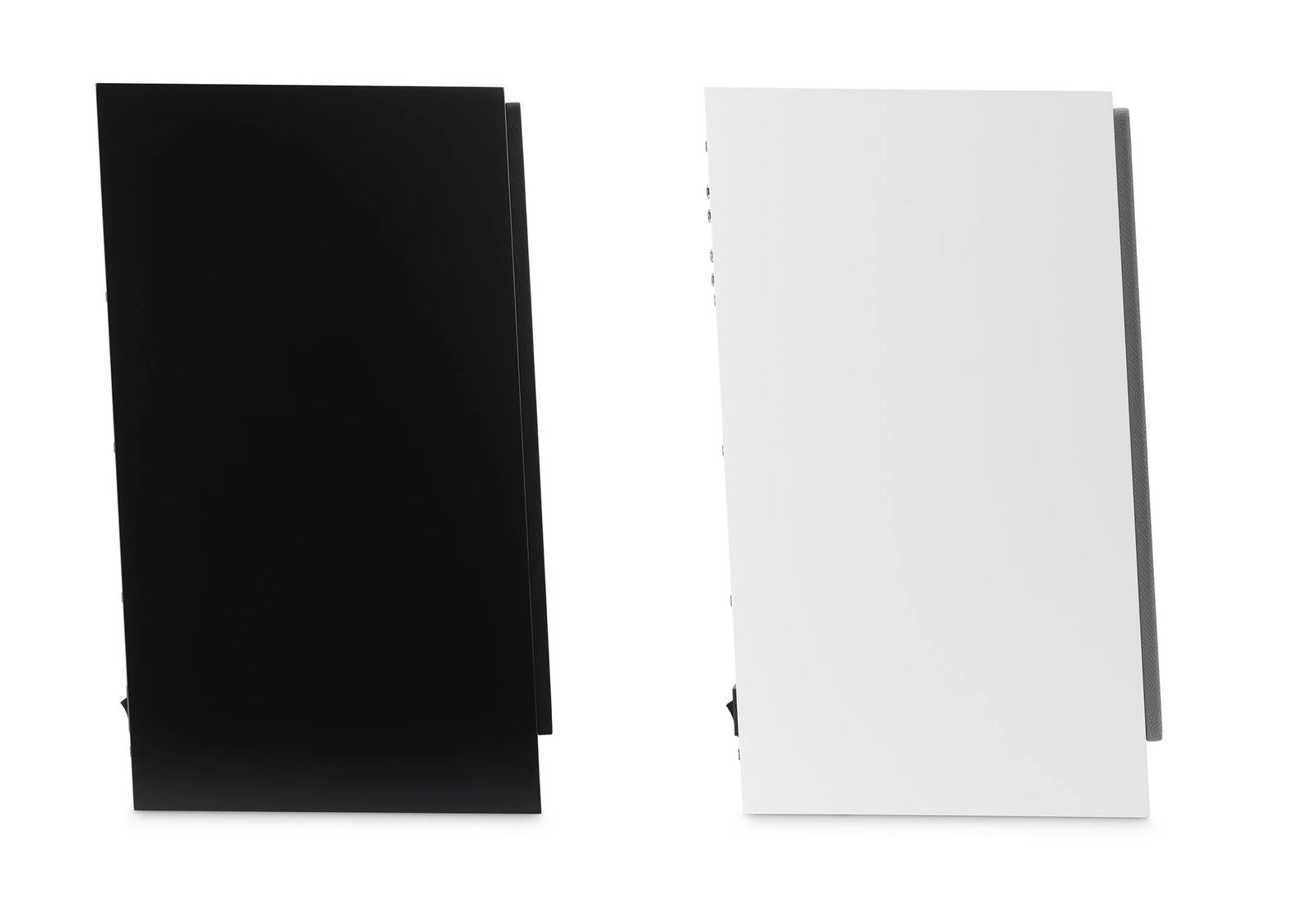 Despite its compact size, the SBS Gen 2 delivers the intense impact and low frequencies typically found only in larger floor-standing speaker systems. 