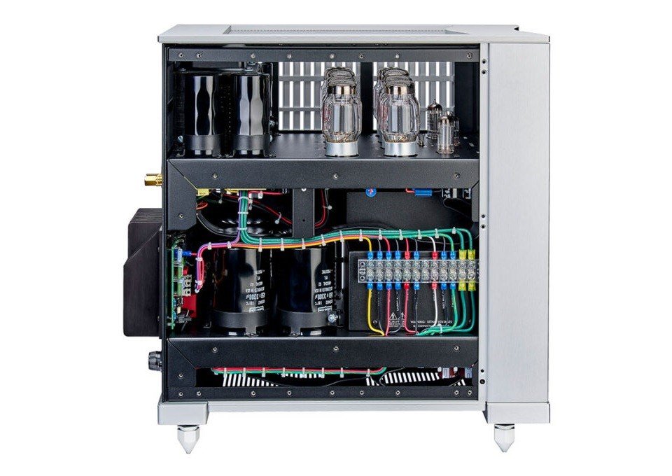 By using vacuum tubes, which are easier to connect in parallel than semiconductors, the concept aims for even current distribution and stable operating conditions. 