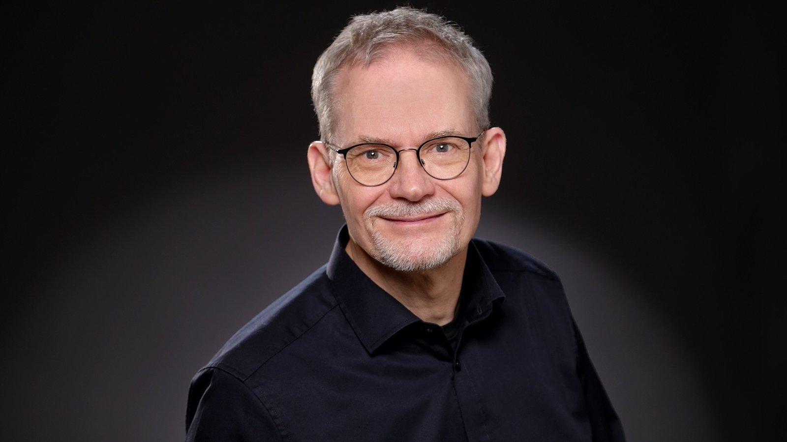 Headphone specialist Axel Grell wants to develop headphones that break with conventions.